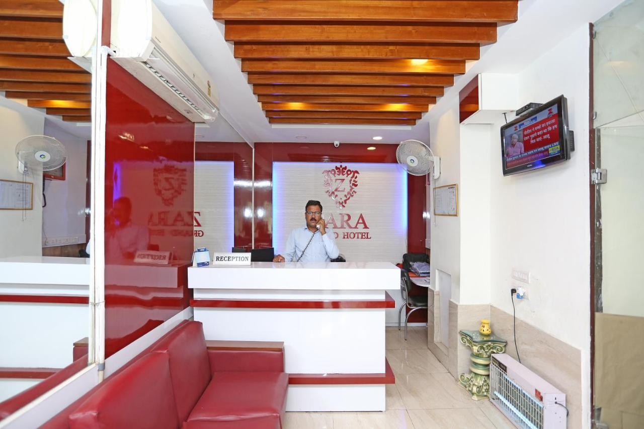 Capital O 5331 Zara Grand Nuova Delhi Esterno foto